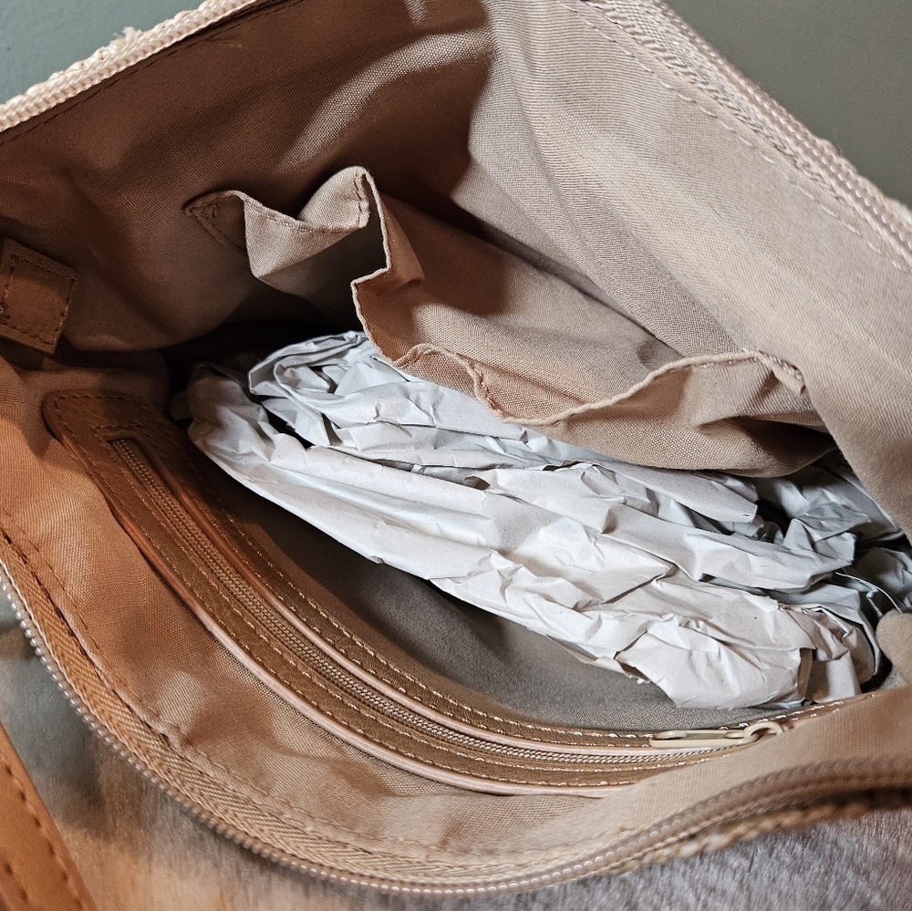 Bag - Picture 3 of 3